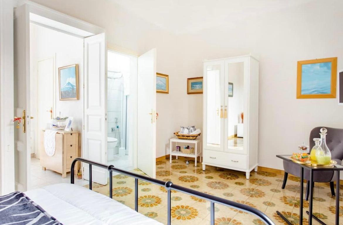 4Tino Hotel Catania Exterior photo